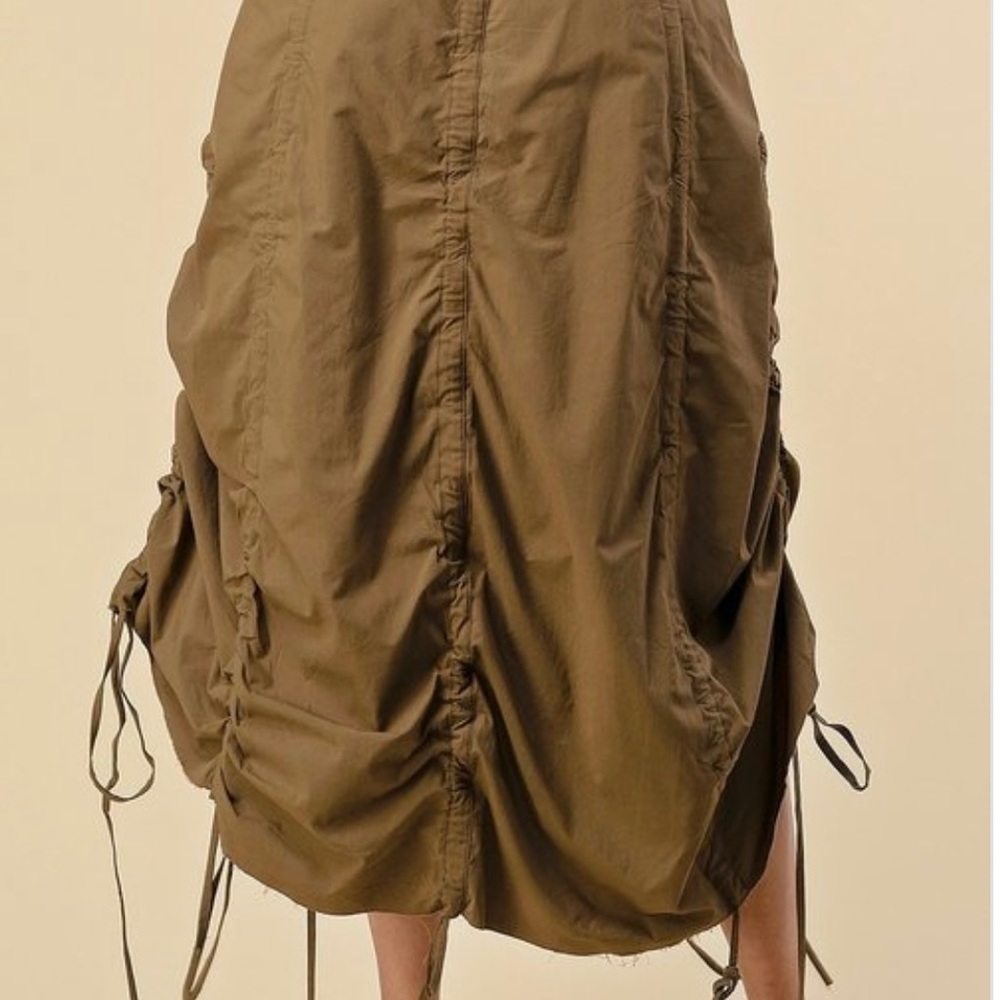 Skirt - Picture 7 of 7